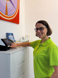 Ouided Trabelsi | Zahnmed. Prophylaxeassistentin & Expertin für Regulationsmedizin & Mikronährstoffe & Zahnärztliche Ernährungsberaterin