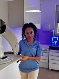 Lina Chabira | Zahnmed. Fachangestellte & Verwaltung